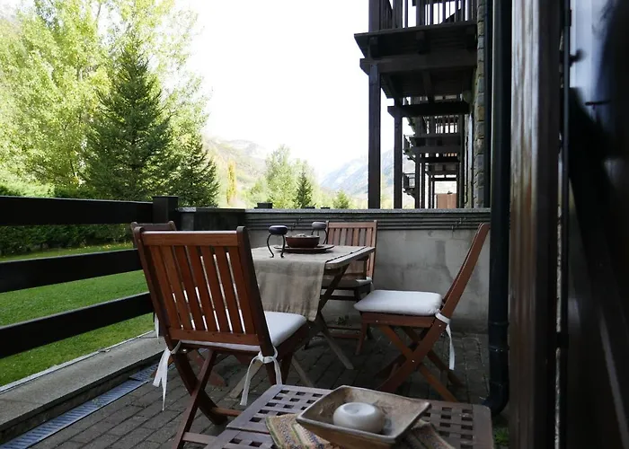 Escapatt Lägenhet Benasque